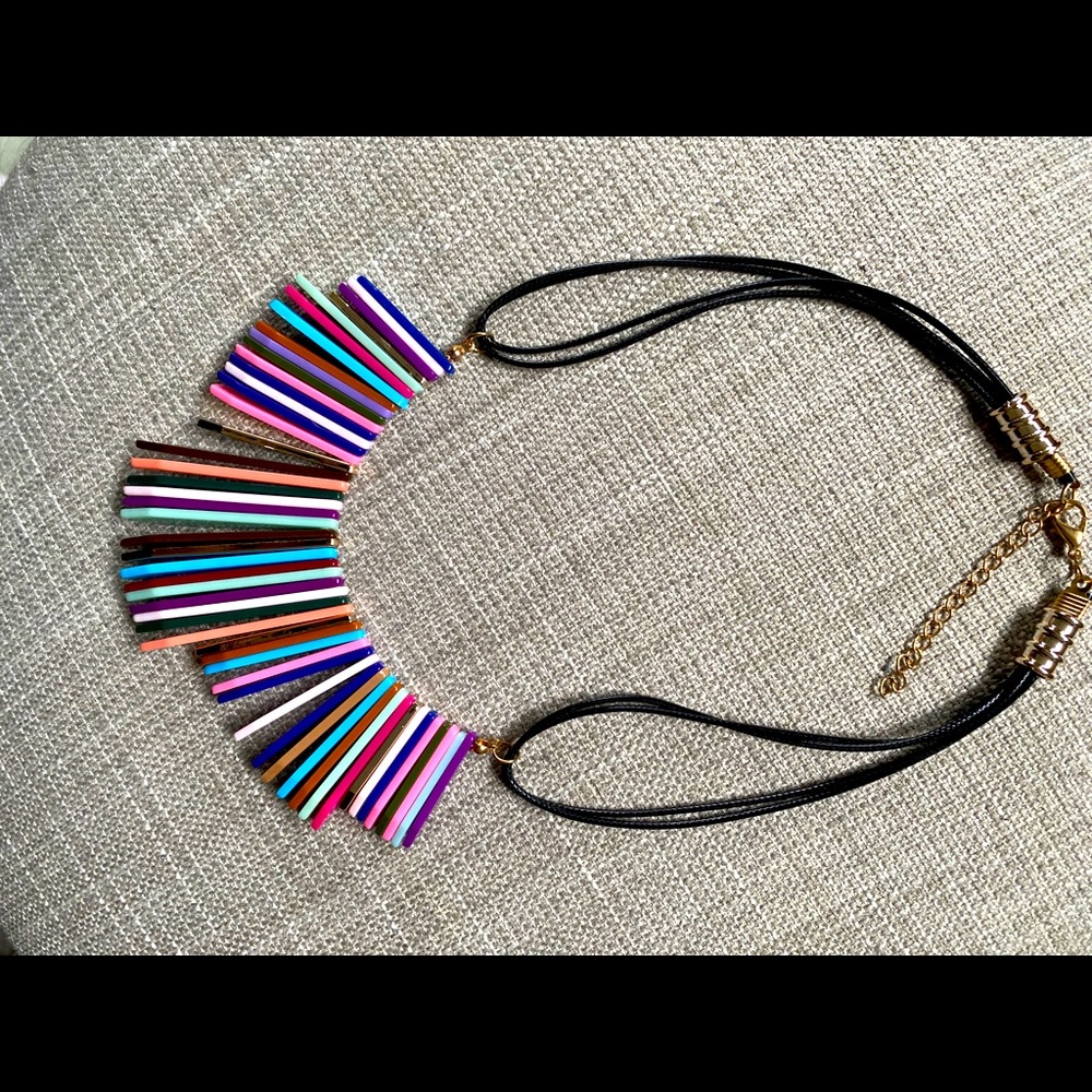 Statement NWOT Necklace